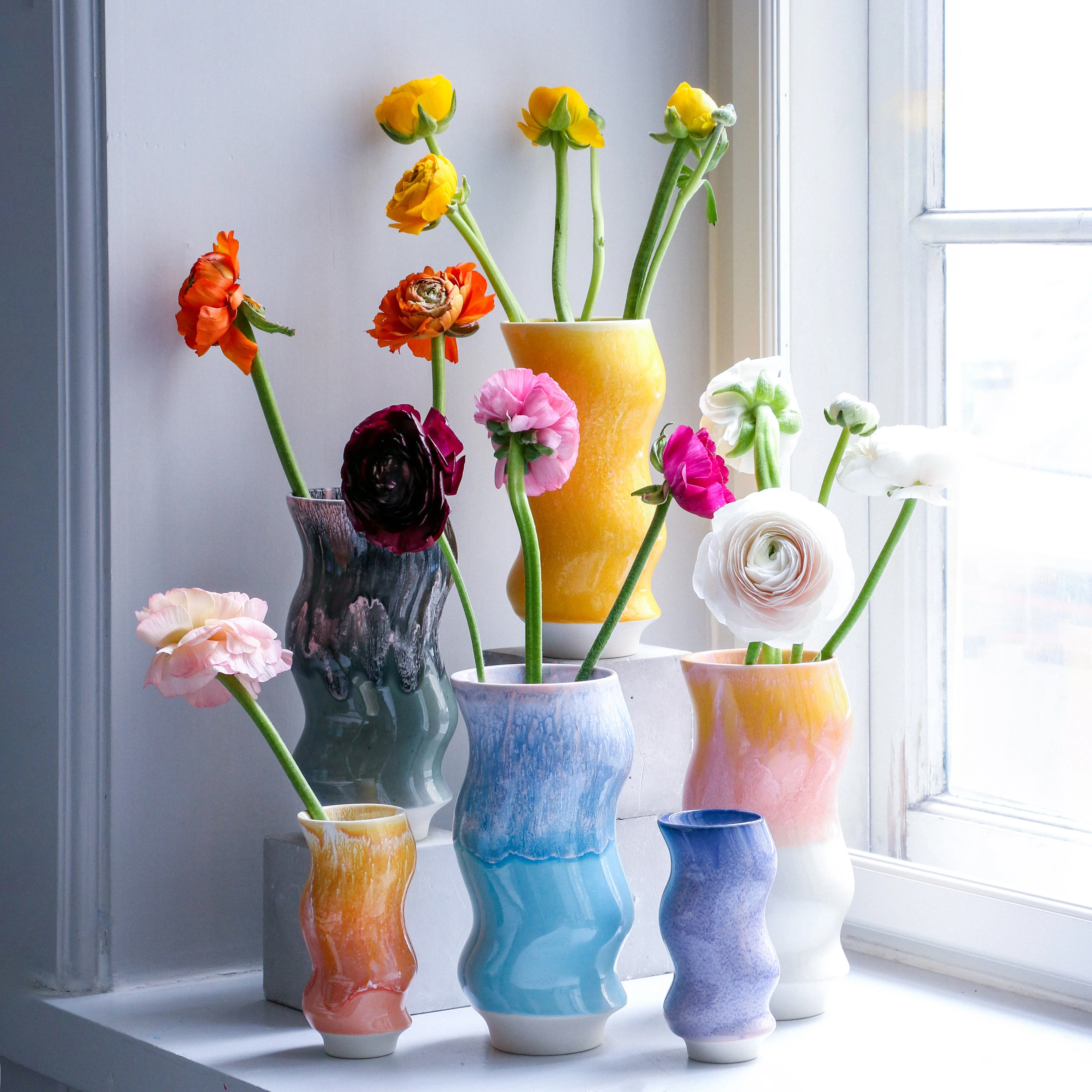 Hana Vase - Small - Image 5